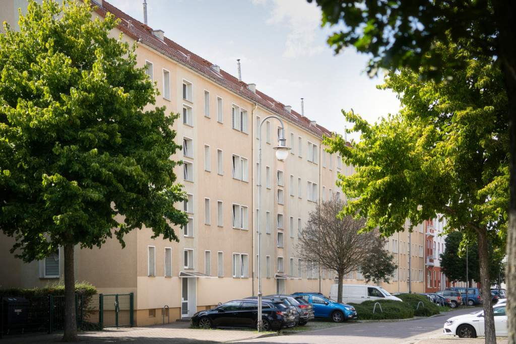 Bild 1 : Erstbezug nach Sanierung - modern wohnen