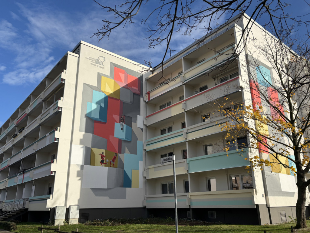Bild 1 : Wohnung mit Einbauküche